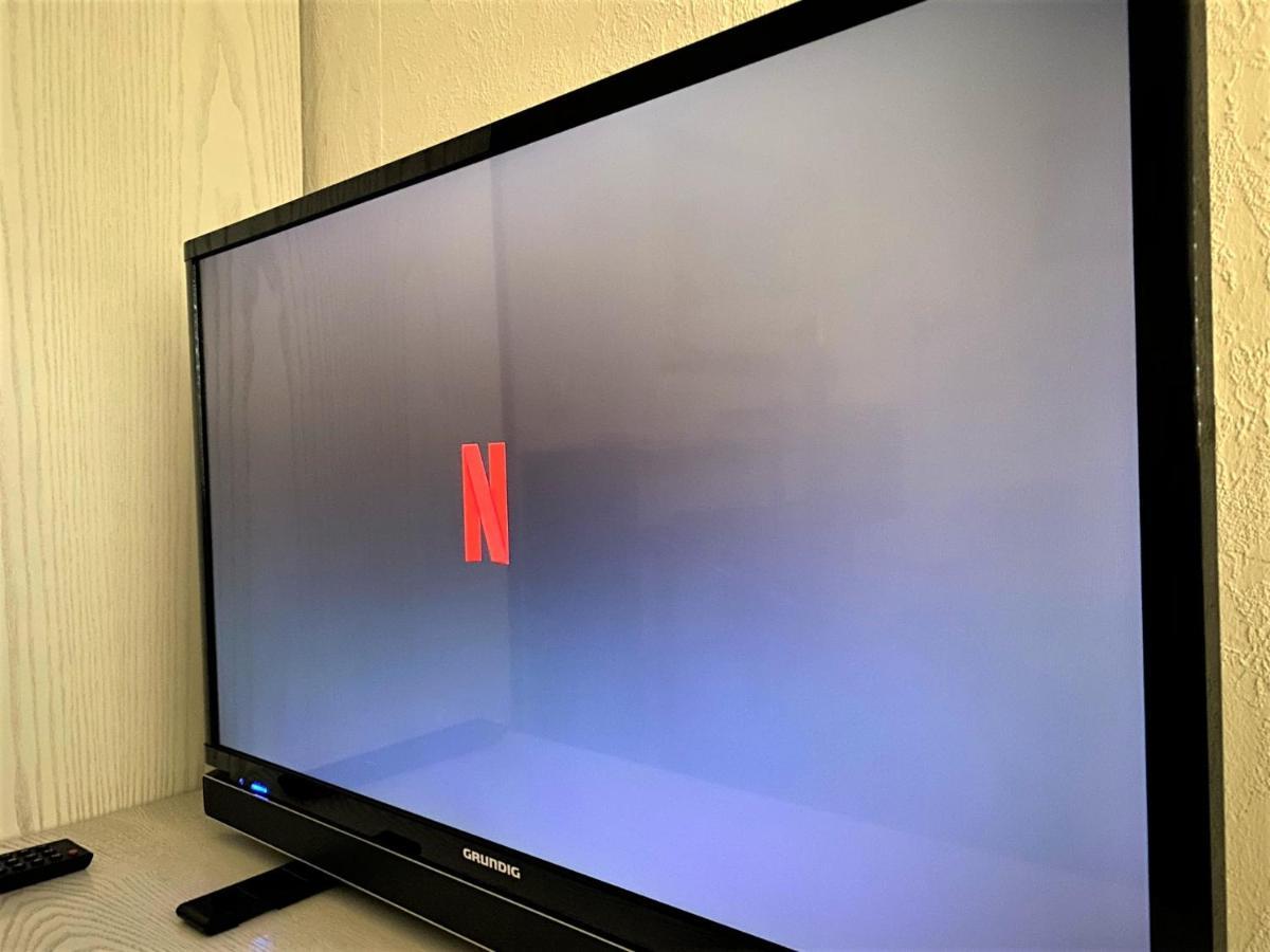 Exclusives Apartment In Bestlage +Netflix +Boxspring Bad Füssing Eksteriør bilde