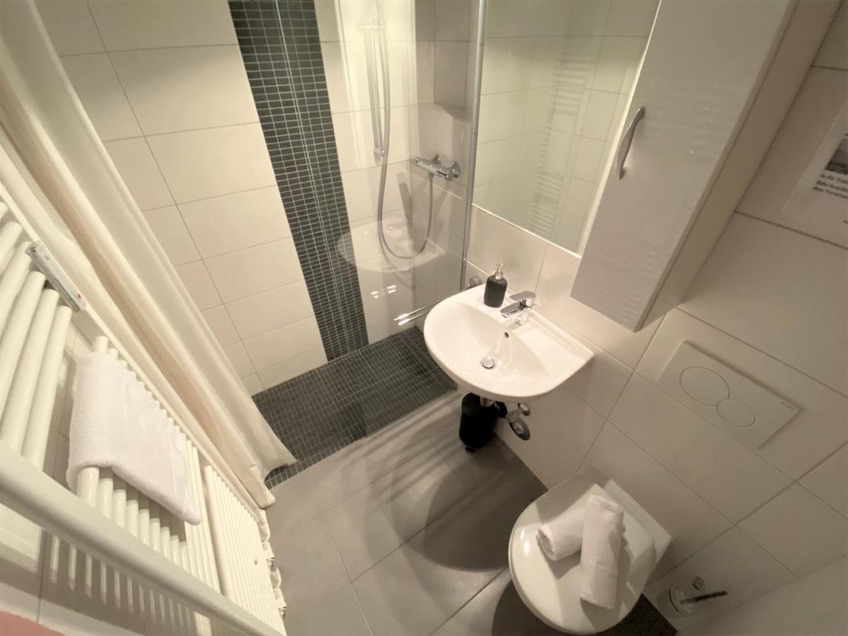 Exclusives Apartment In Bestlage +Netflix +Boxspring Bad Füssing Eksteriør bilde